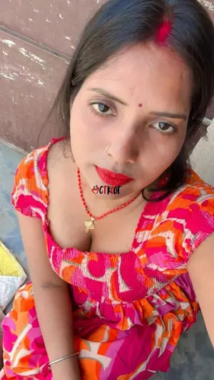 Low price whatsapp live cam nude video call sex full open dress big boobs show with pussy in fingering sex
