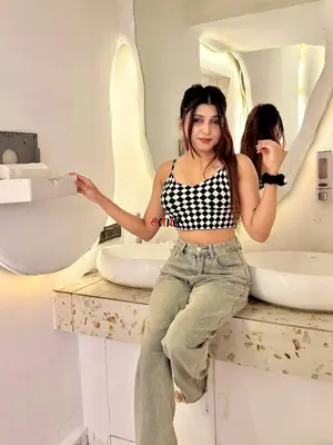 No Advance Cash Payment Verified Call Girls In Karol Bagh Delhi 9990331668 Unlimited Enjoyment