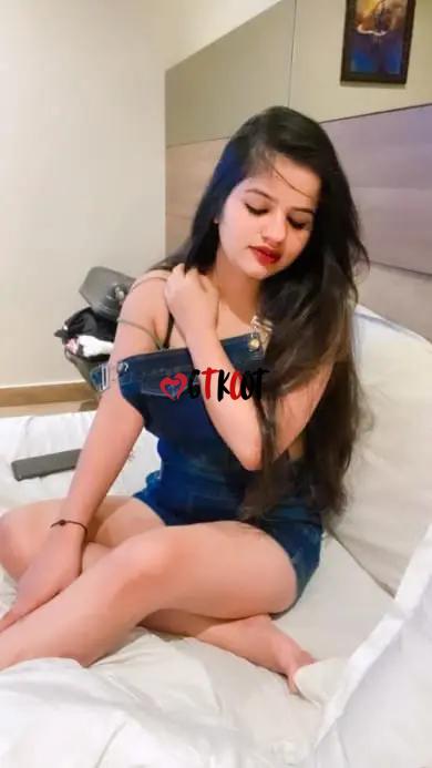Nisha Roy